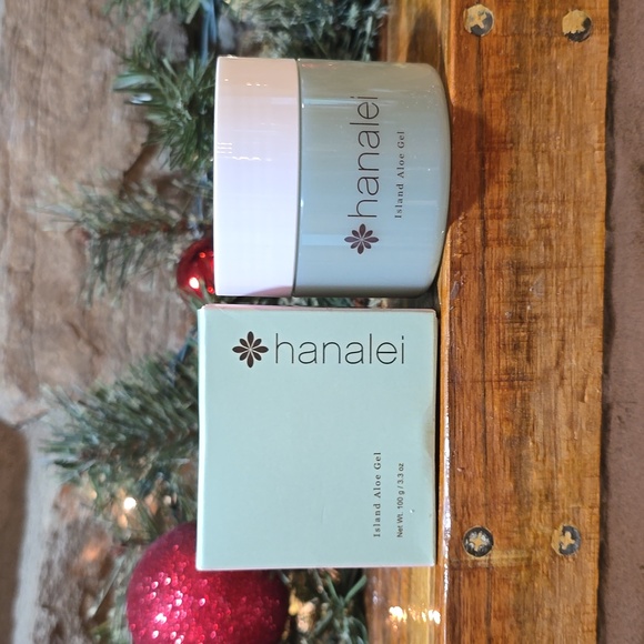 Hanalei Island Aloe Gel Moisturizing Cool-Refresh Skin Contains Aloe Vera 3.3oz - Picture 6 of 7